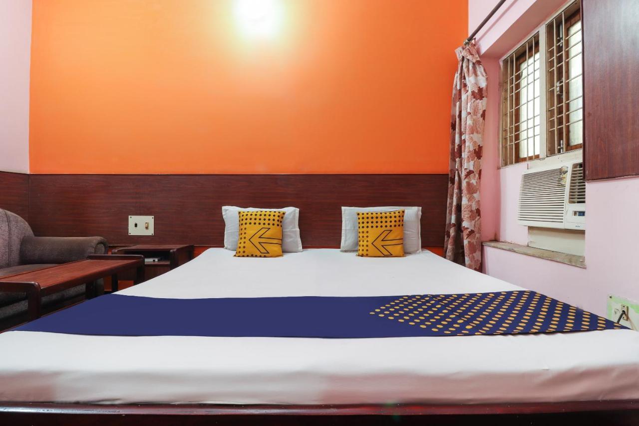 SPOT ON 62933 Jaiswal Guest House Hasanganj Extérieur photo